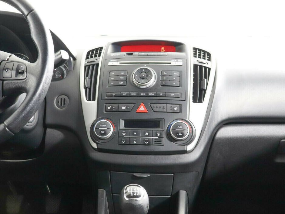 Kia Ceed 1.6 МКПП, 2012, 145 000 км фото 9