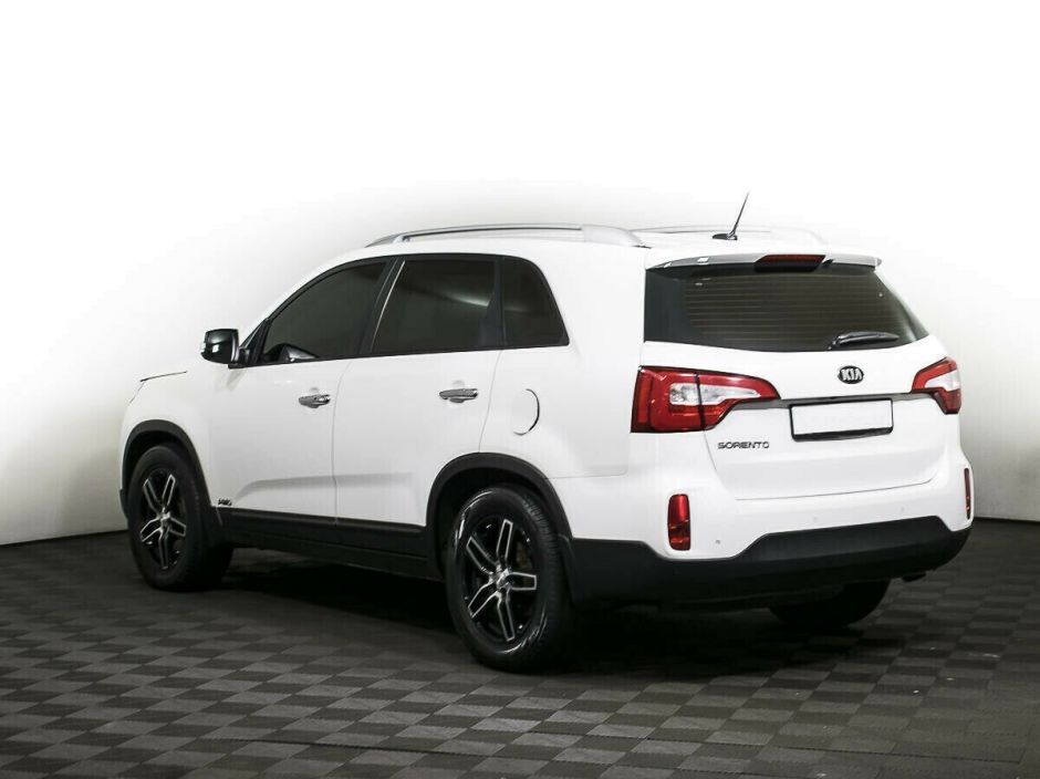 Kia Sorento 2.4 АКПП, 2016, 97 000 км фото 3