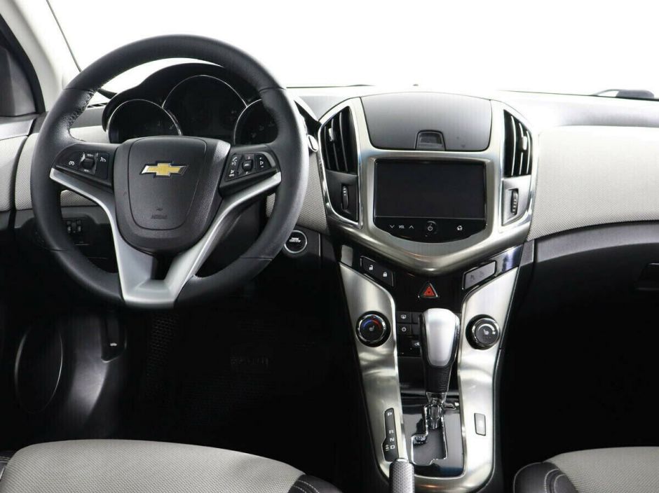 Chevrolet Cruze 1.8 АКПП, 2013, 131 000 км фото 5