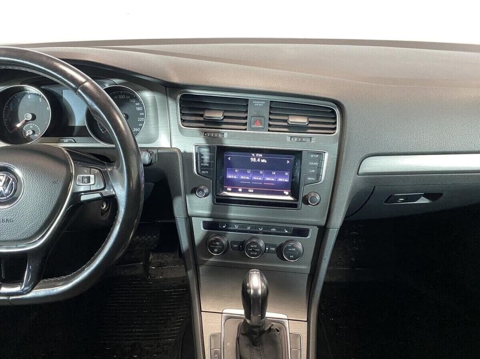 Volkswagen Golf 1.4 РКПП, 2014, 120 000 км фото 6