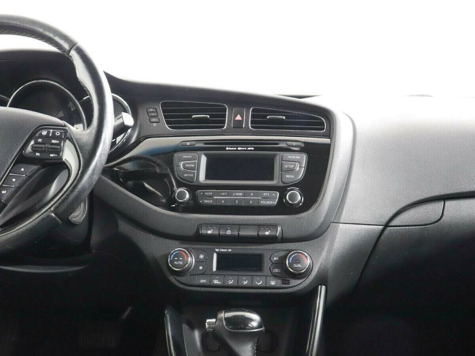 Kia Ceed 1.6 АКПП, 2012, 145 000 км фото 7