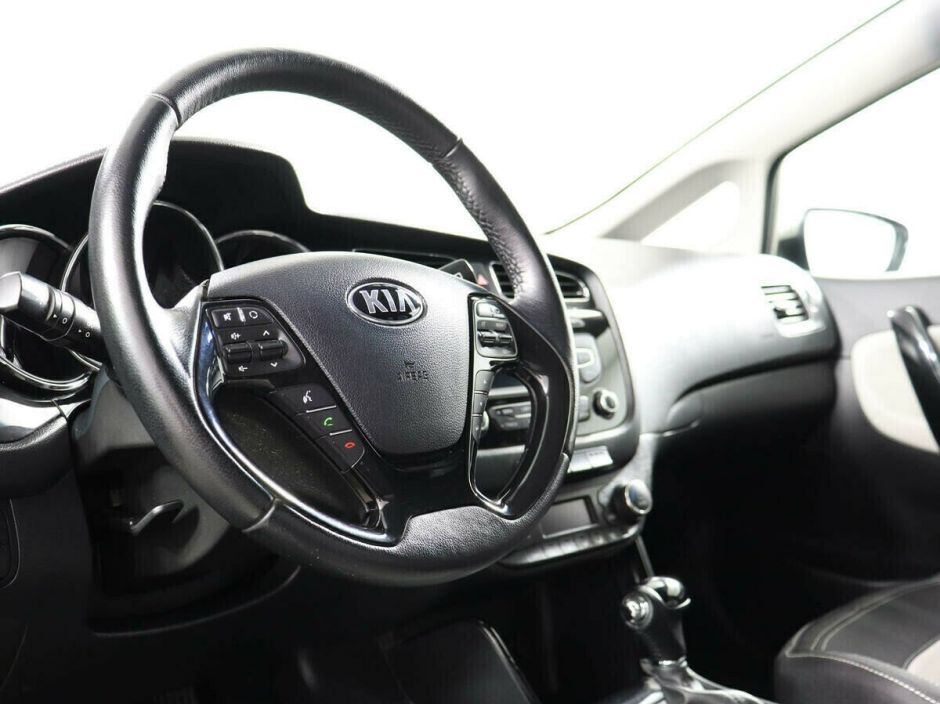 Kia Ceed 1.6 АКПП, 2015, 96 000 км фото 5