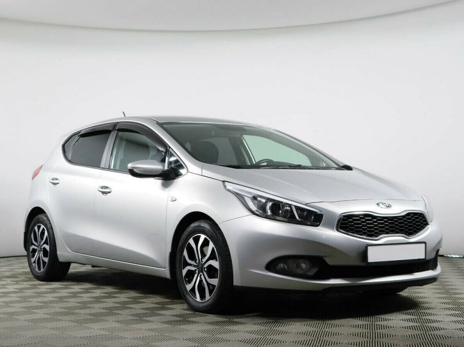 Kia Ceed 1.6 АКПП, 2013, 122 000 км фото 3