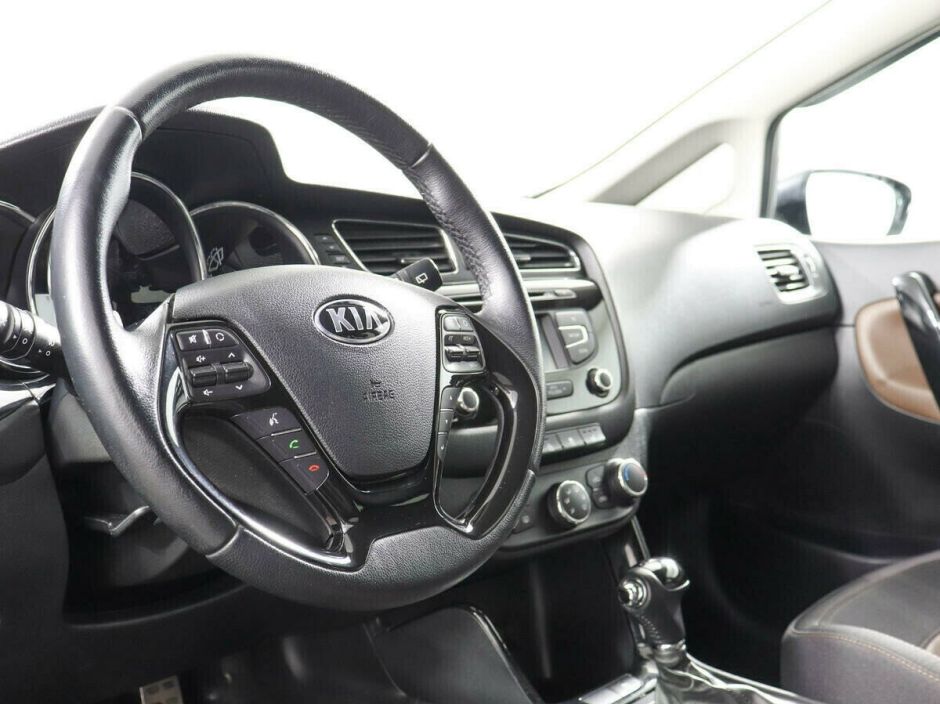 Kia Ceed 1.6 АКПП, 2014, 112 000 км фото 5