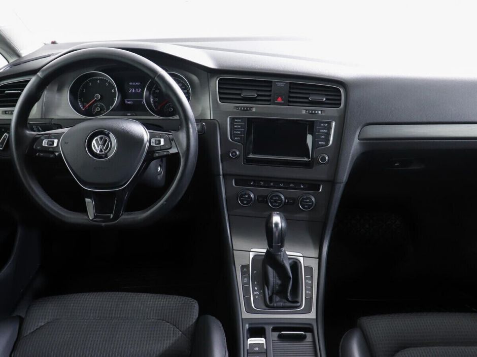 Volkswagen Golf 1.4 РКПП, 2013, 130 000 км фото 6