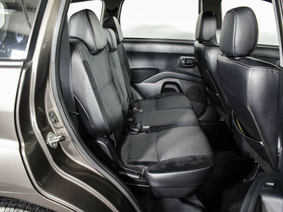 Citroen C-Crosser 2.0 CVT, 2011, 155 000 км фото 6