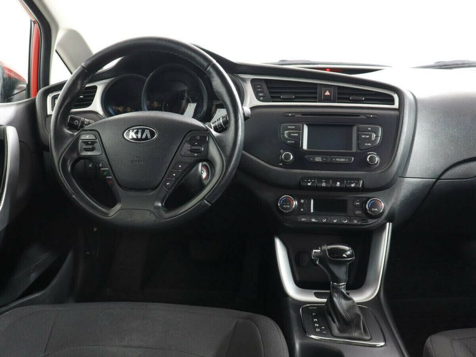 Kia Ceed 1.6 АКПП, 2018, 66 000 км фото 8