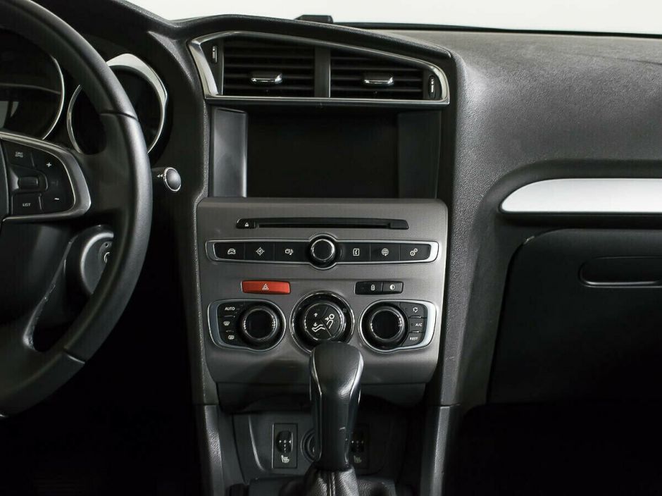 Citroen C4 1.6 АКПП, 2018, 67 000 км фото 7