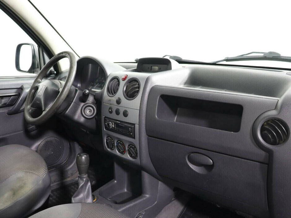 Citroen Berlingo 1.4 МКПП, 2010, 159 000 км фото 8