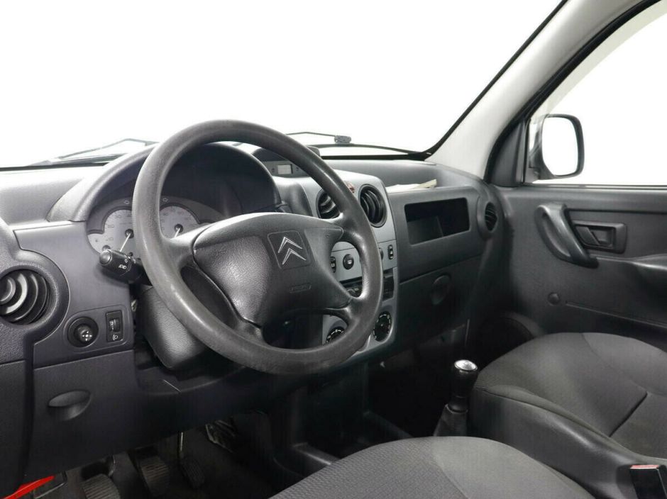 Citroen Berlingo 1.4 МКПП, 2011, 147 000 км фото 9