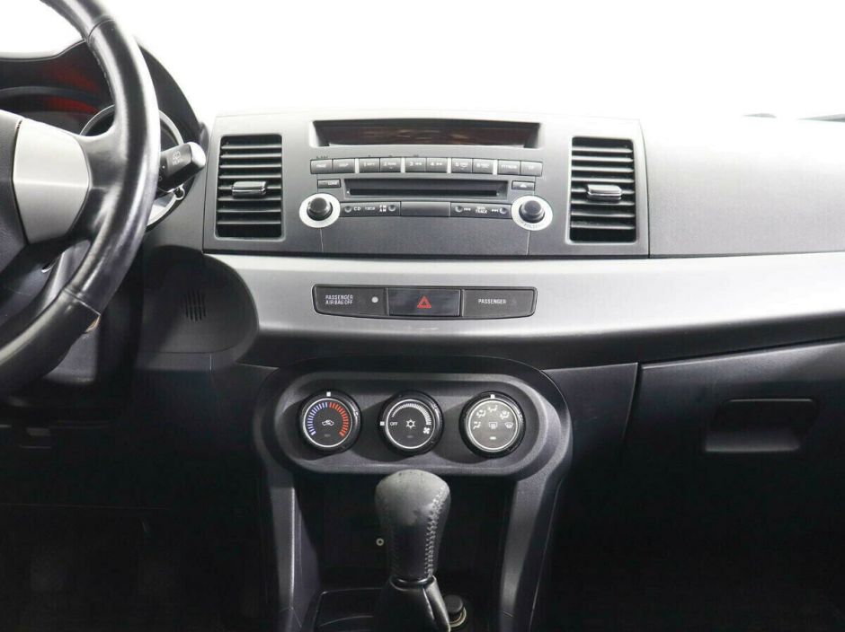 Mitsubishi Lancer 1.8 МКПП, 2010, 162 000 км фото 9