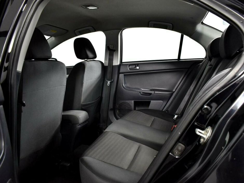 Mitsubishi Lancer 1.6 МКПП, 2014, 110 000 км фото 5