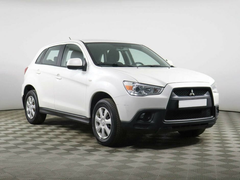 Mitsubishi ASX 1.8 CVT, 2013, 129 000 км фото 2