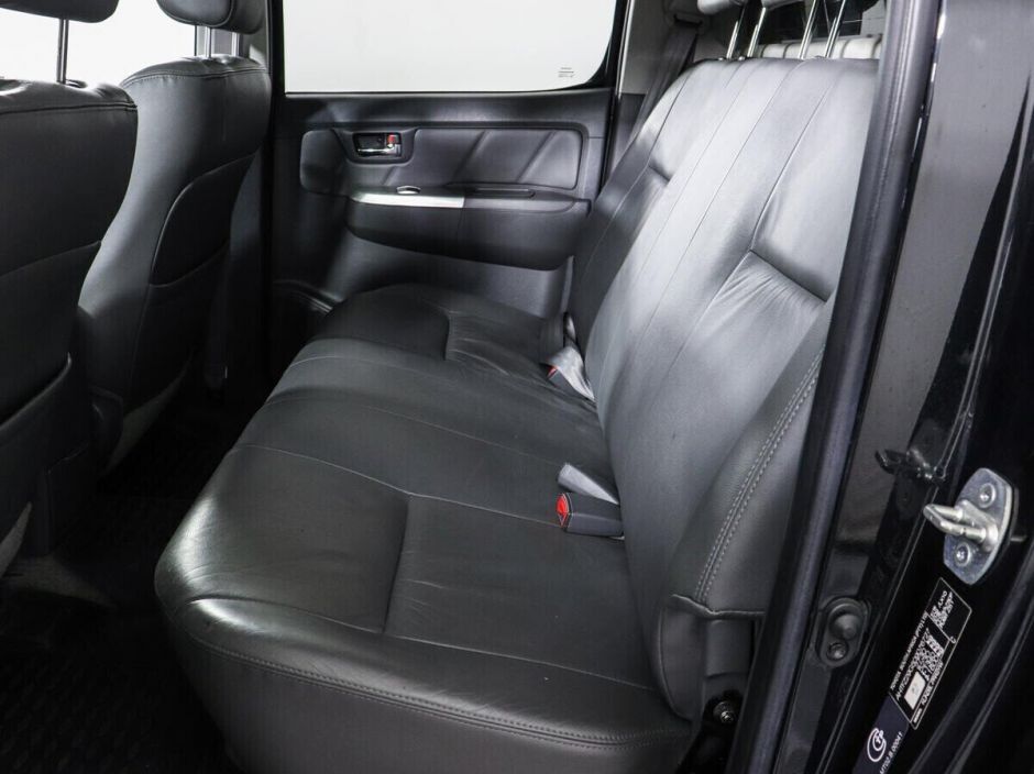 Toyota Hilux 3.0 АКПП, 2012, 140 000 км фото 10