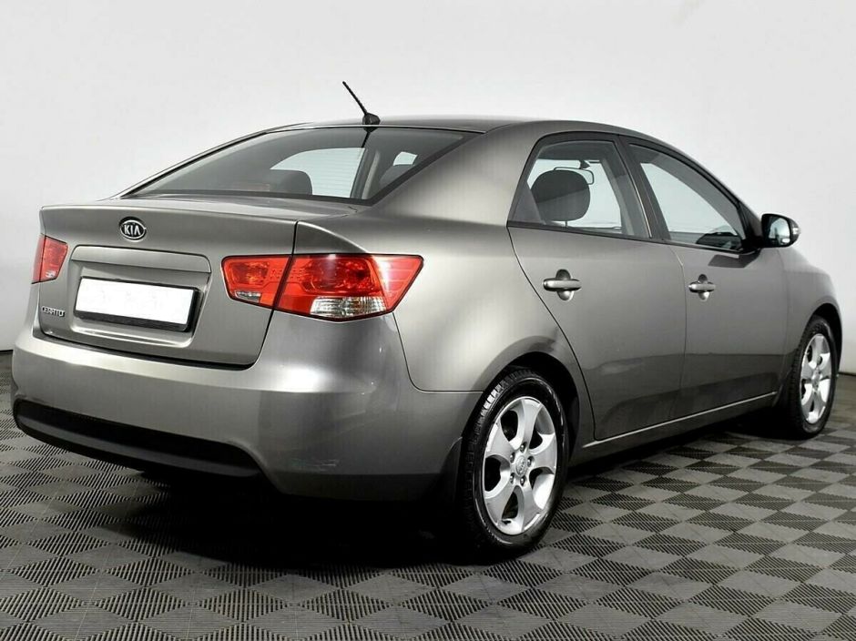 Kia Cerato 1.6 АКПП, 2010, 169 000 км фото 2