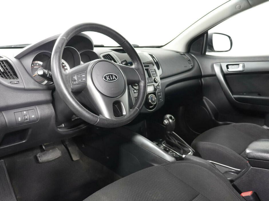 Kia Cerato 1.6 АКПП, 2010, 168 000 км фото 5