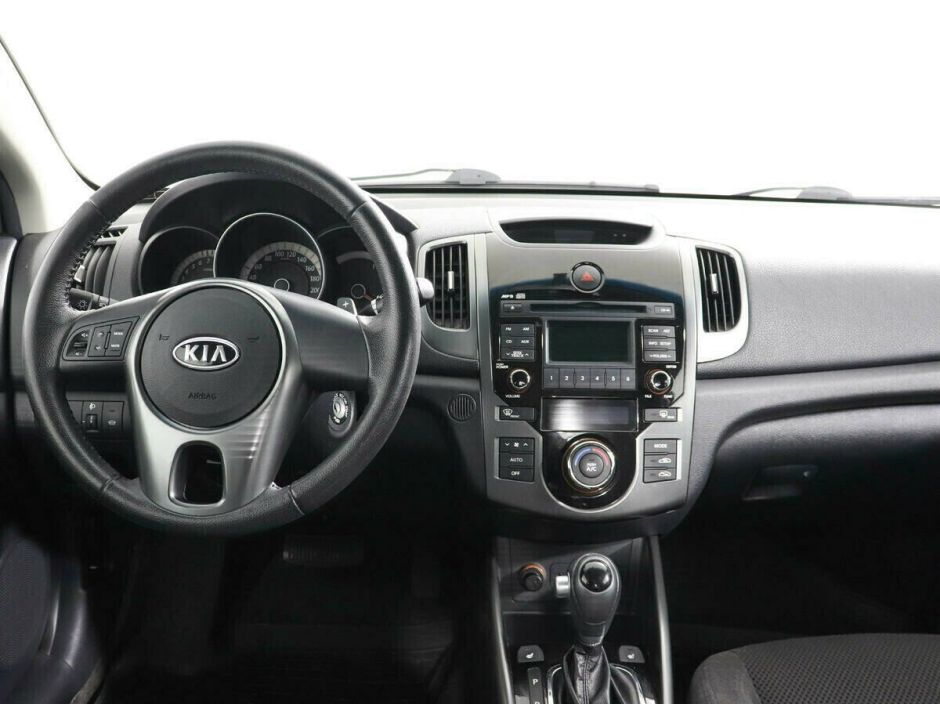 Kia Cerato 1.6 АКПП, 2010, 168 000 км фото 8