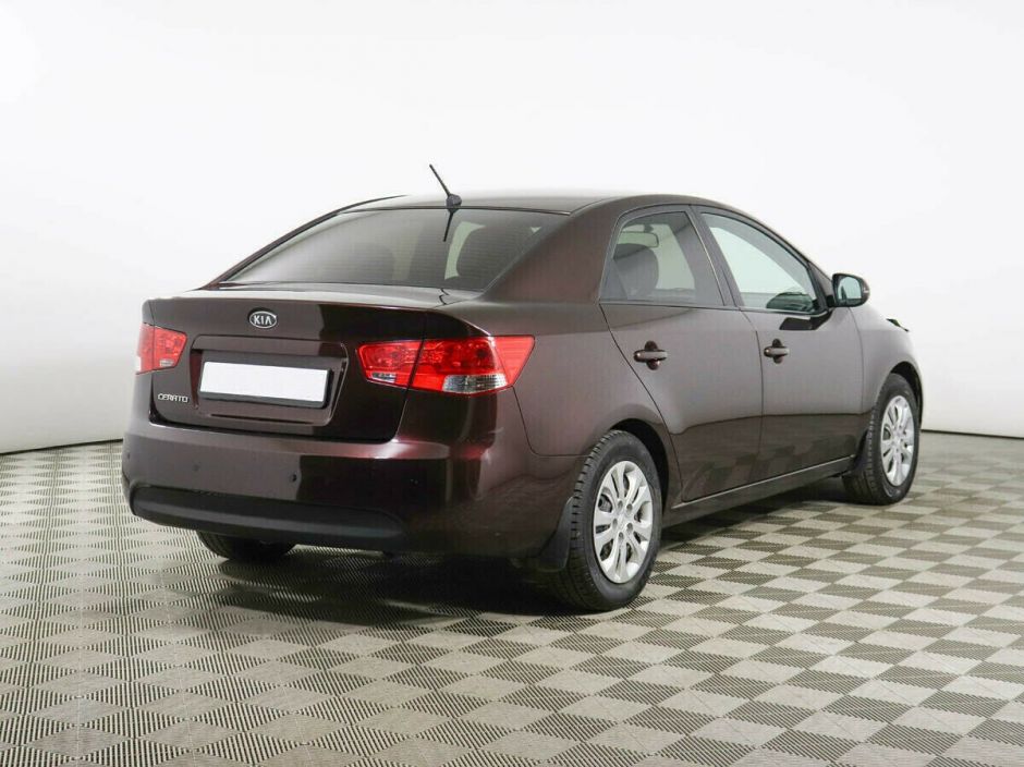 Kia Cerato 1.6 МКПП, 2011, 146 000 км фото 2