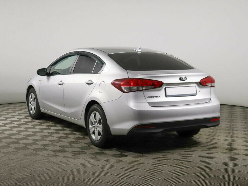 Kia Cerato 1.6 МКПП, 2017, 86 000 км фото 4