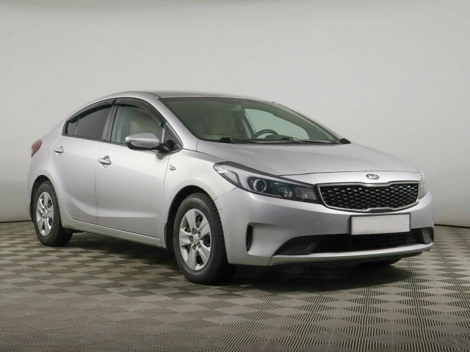 Kia Cerato 1.6 МКПП, 2017, 86 000 км фото 9