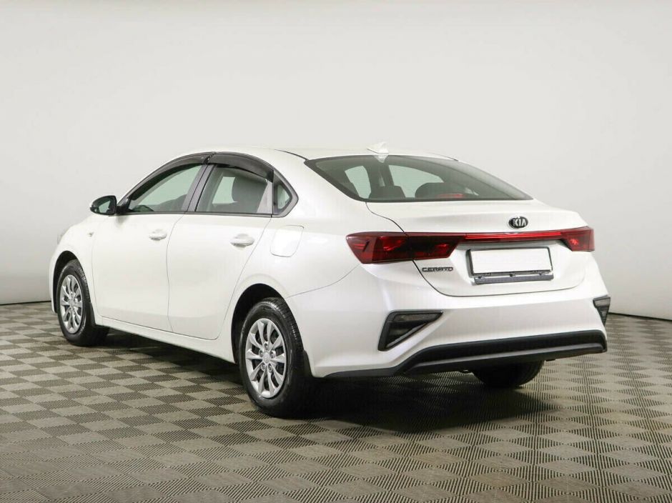 Kia Cerato 1.6 МКПП, 2018, 65 000 км фото 4