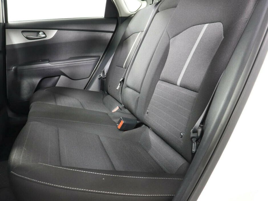 Kia Cerato 1.6 МКПП, 2018, 65 000 км фото 6