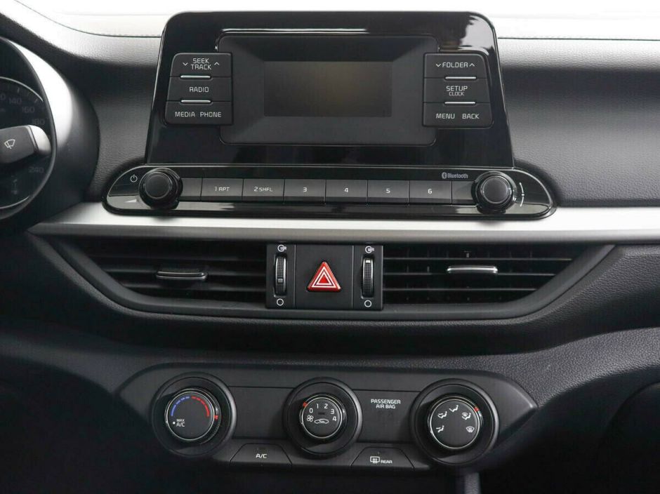 Kia Cerato 1.6 МКПП, 2018, 65 000 км фото 8