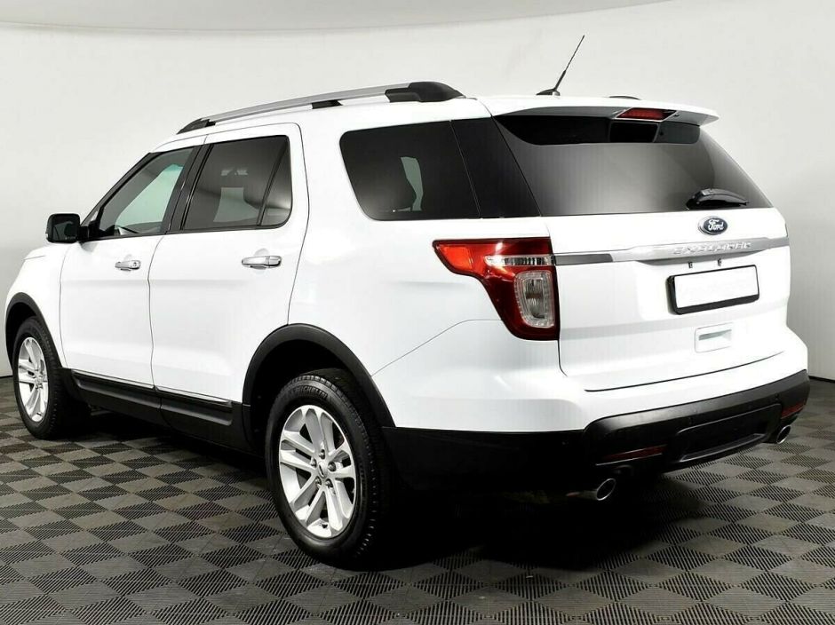 Ford Explorer 3.5 АКПП, 2012, 133 000 км фото 4