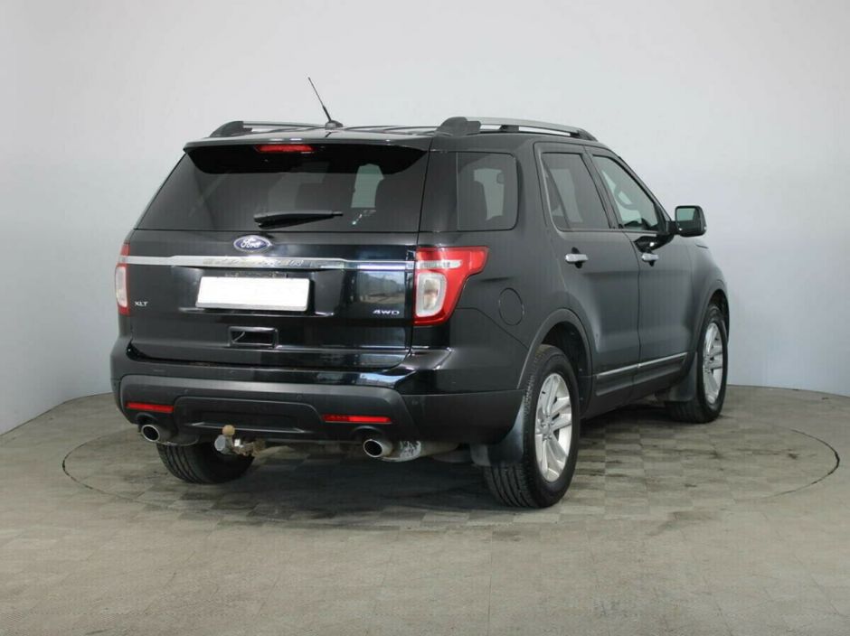Ford Explorer 3.5 АКПП, 2012, 131 000 км фото 3