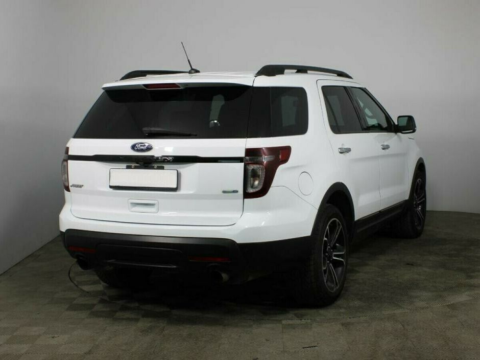 Ford Explorer 3.5 АКПП, 2013, 126 000 км фото 3