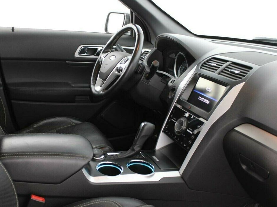 Ford Explorer 3.5 АКПП, 2013, 126 000 км фото 9