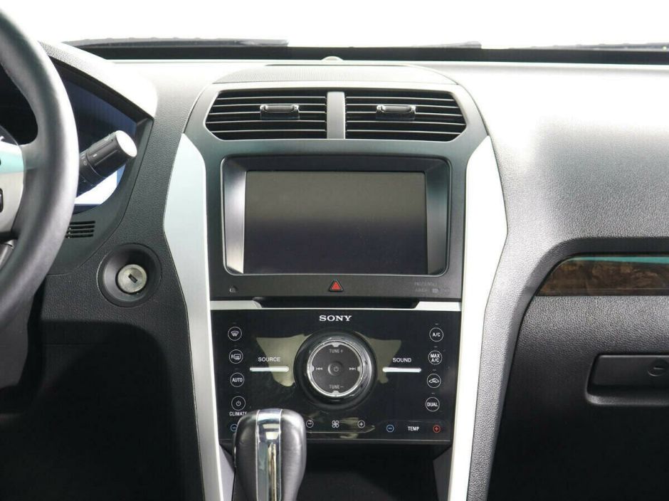 Ford Explorer 3.5 АКПП, 2015, 100 000 км фото 6