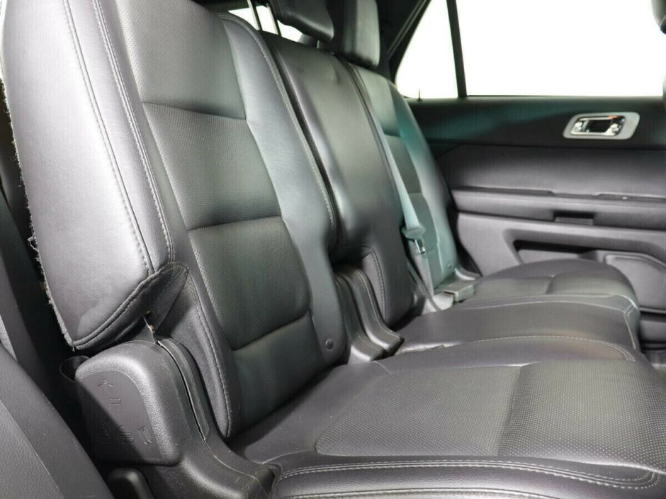 Ford Explorer 3.5 АКПП, 2015, 100 000 км фото 10