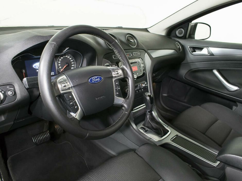 Ford Mondeo 2.0 РКПП, 2011, 150 000 км фото 9