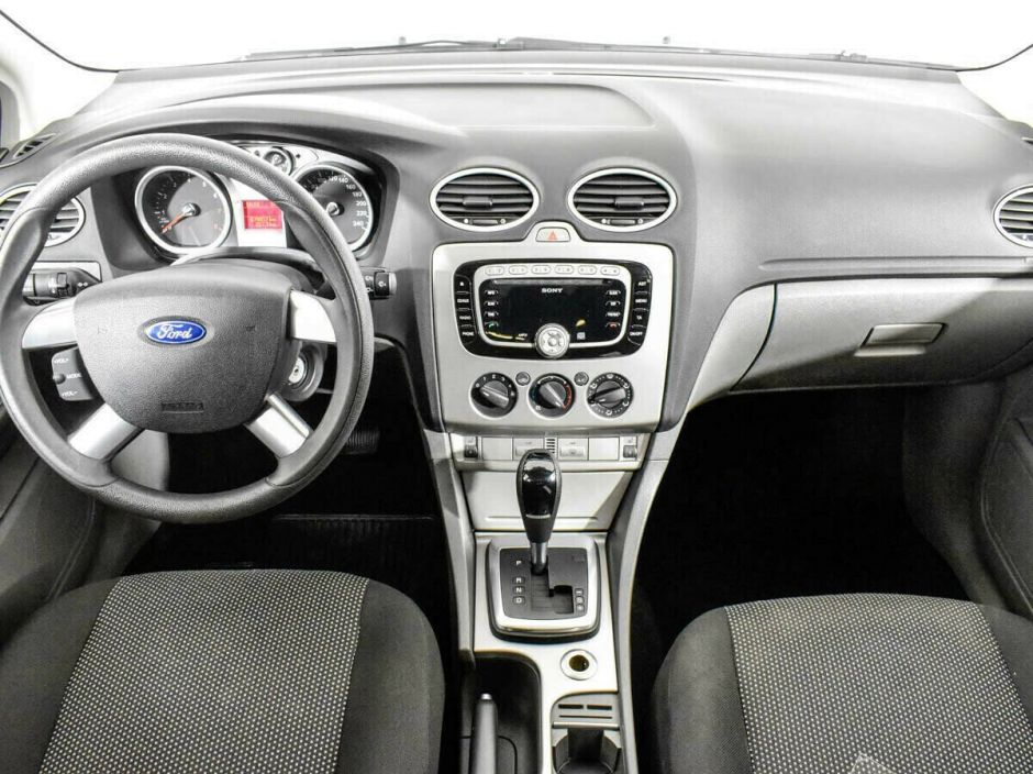 Ford Focus 1.6 АКПП, 2011, 154 000 км фото 5