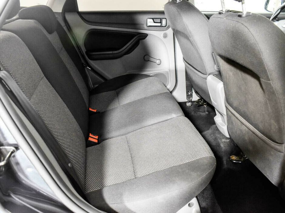 Ford Focus 1.6 АКПП, 2011, 154 000 км фото 7