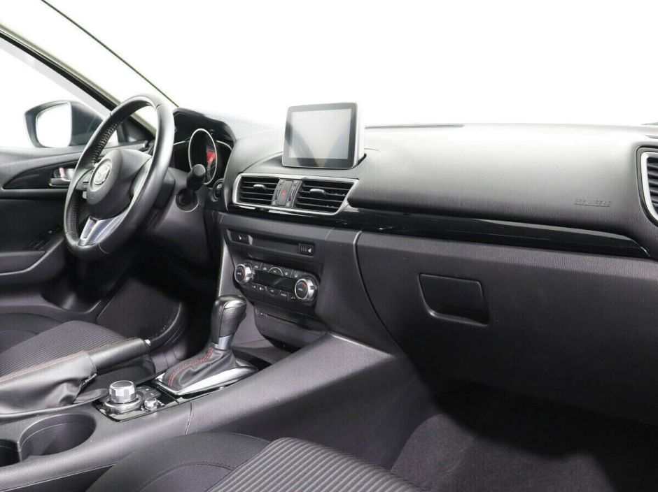 Mazda 3 1.6 АКПП, 2015, 100 000 км фото 9