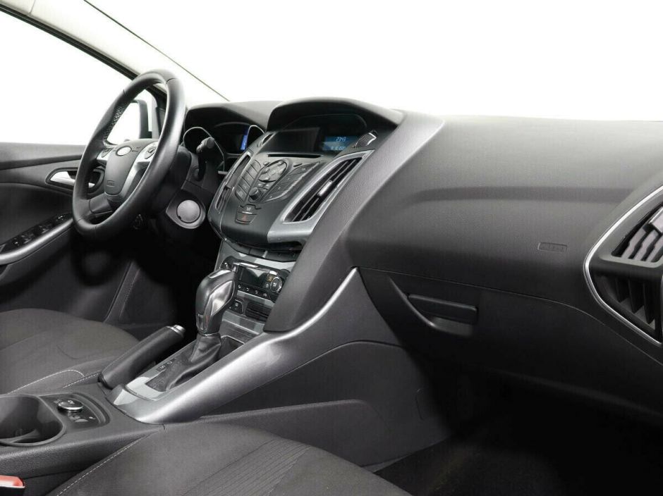 Ford Focus 1.6 РКПП, 2012, 135 000 км фото 6