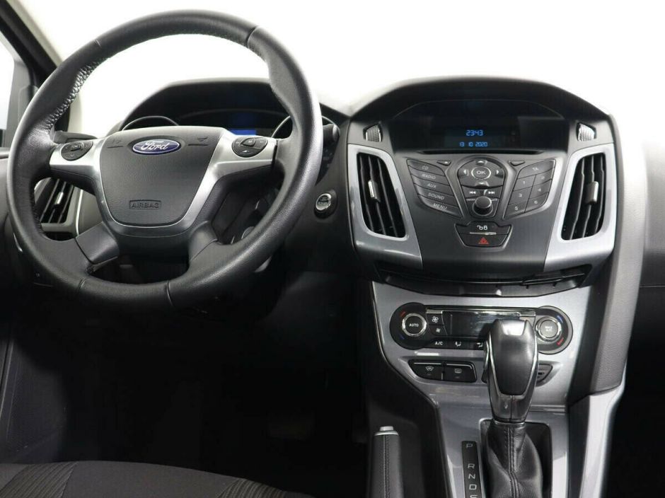 Ford Focus 1.6 РКПП, 2012, 135 000 км фото 8