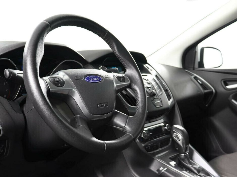 Ford Focus 1.6 РКПП, 2012, 135 000 км фото 9