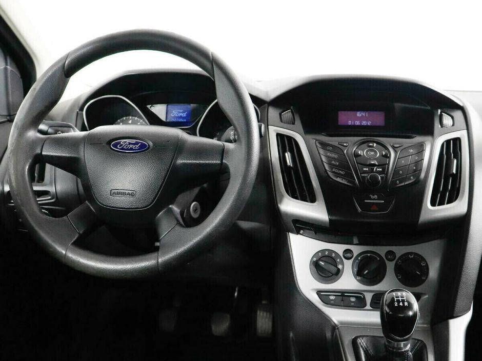 Ford Focus 1.6 МКПП, 2011, 147 000 км фото 6