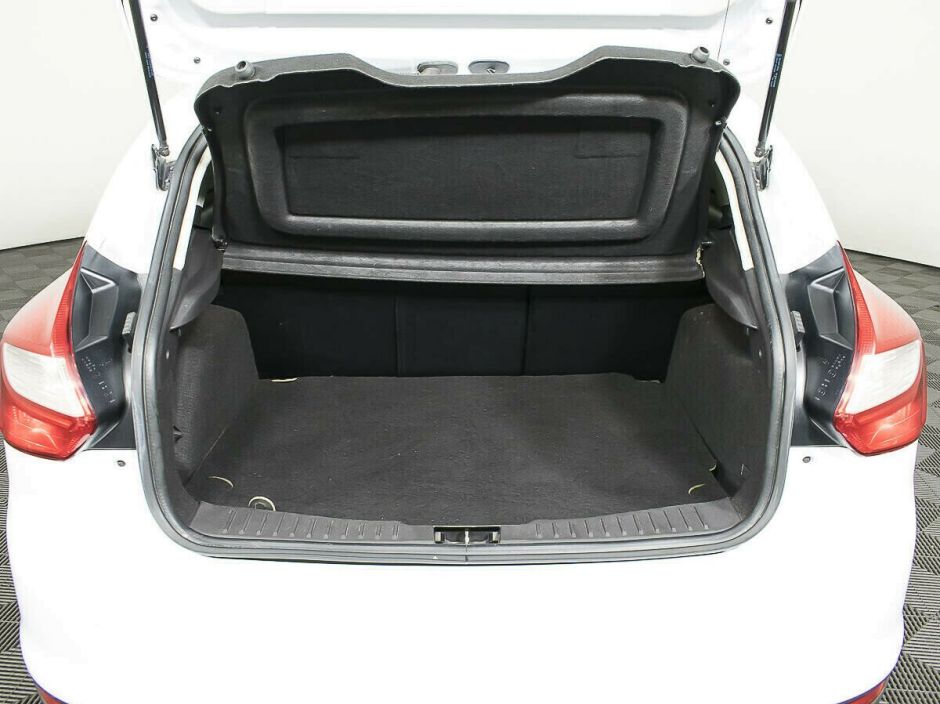 Ford Focus 1.6 РКПП, 2012, 144 000 км фото 11