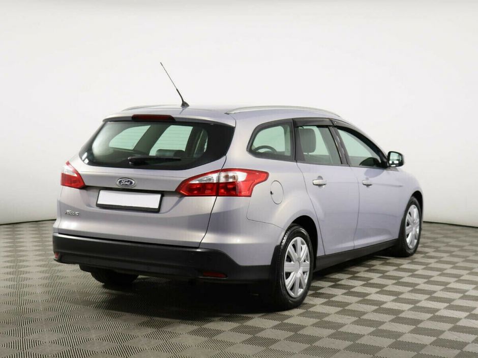 Ford Focus 1.6 РКПП, 2013, 125 000 км фото 3