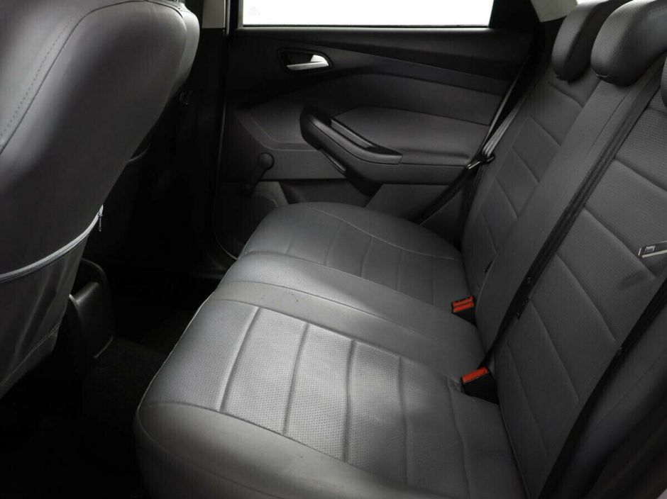 Ford Focus 1.6 РКПП, 2013, 125 000 км фото 8