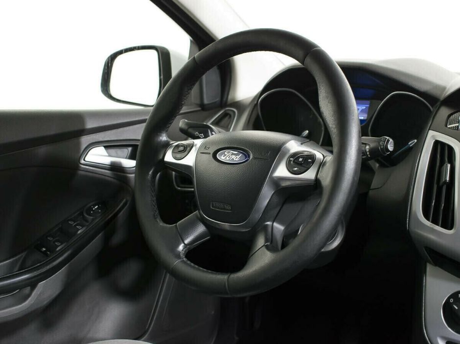 Ford Focus 1.6 МКПП, 2013, 122 000 км фото 5