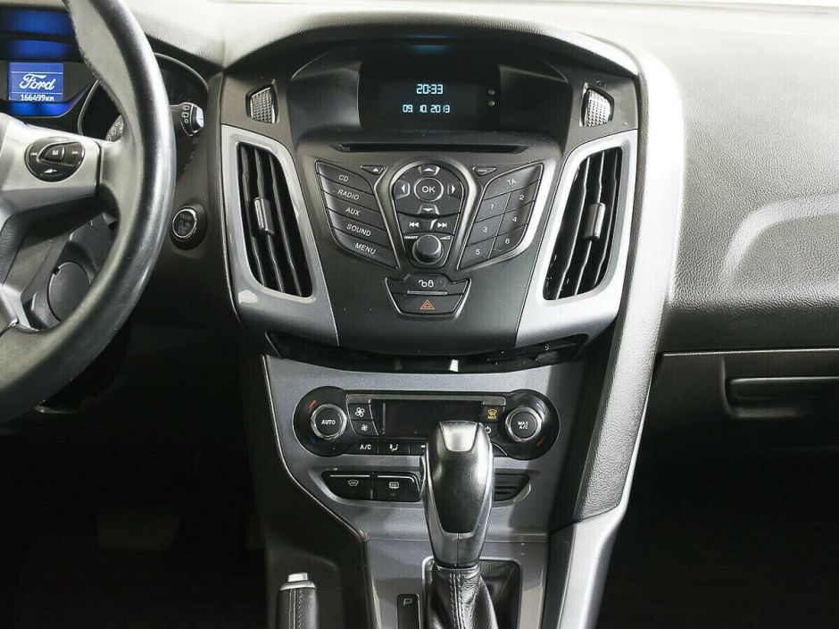 Ford Focus 1.6 РКПП, 2014, 117 000 км фото 6