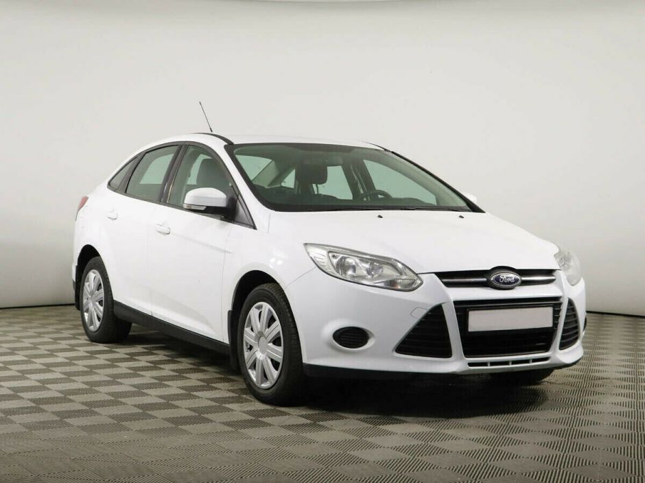 Ford Focus 1.6 МКПП, 2012, 139 000 км фото 2
