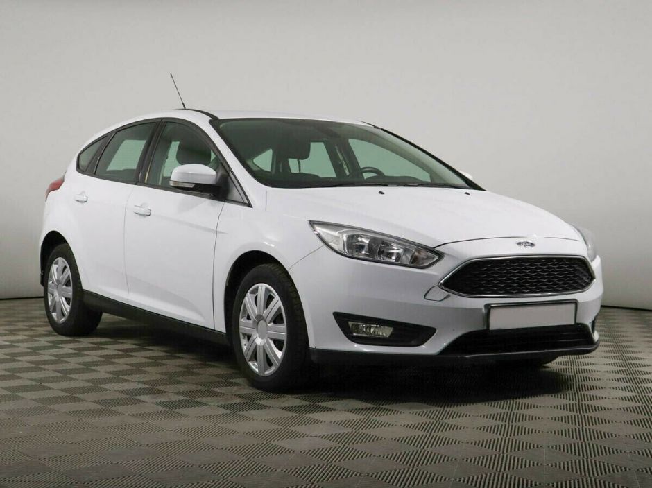 Ford Focus 1.6 РКПП, 2018, 63 000 км фото 2