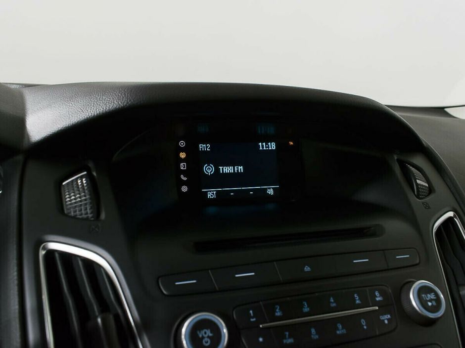 Ford Focus 1.6 РКПП, 2017, 86 000 км фото 8