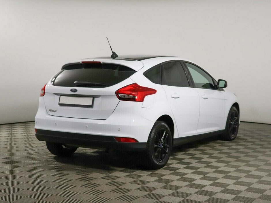 Ford Focus 1.6 РКПП, 2019, 62 000 км фото 3